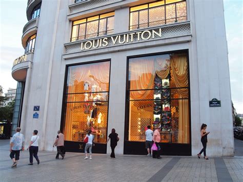 buying louis vuitton in paris|louis vuitton store paris france.